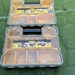 DEWALT PRO Shallow Organizer
