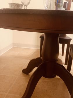 Dinning Table