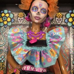 Barbie Día De Los Muertos NEW