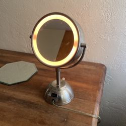 Lighted Mirror 