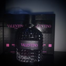 Valentino Born In Roma Intense Edp