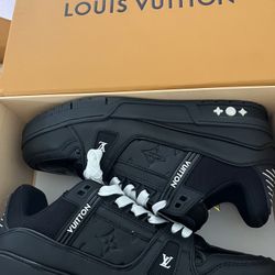 Louis Vuitton Sneakers