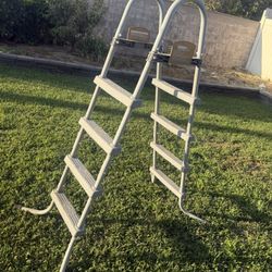 Pool Ladder