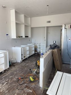 Countertops and Cabinets Installation