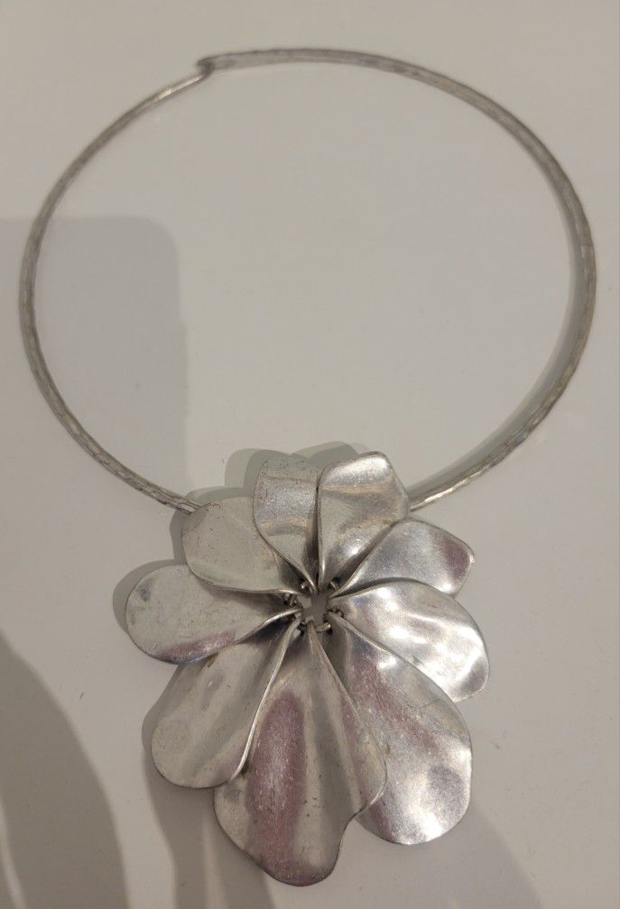 Robert Lee Morris Silver Collar Flower Necklace