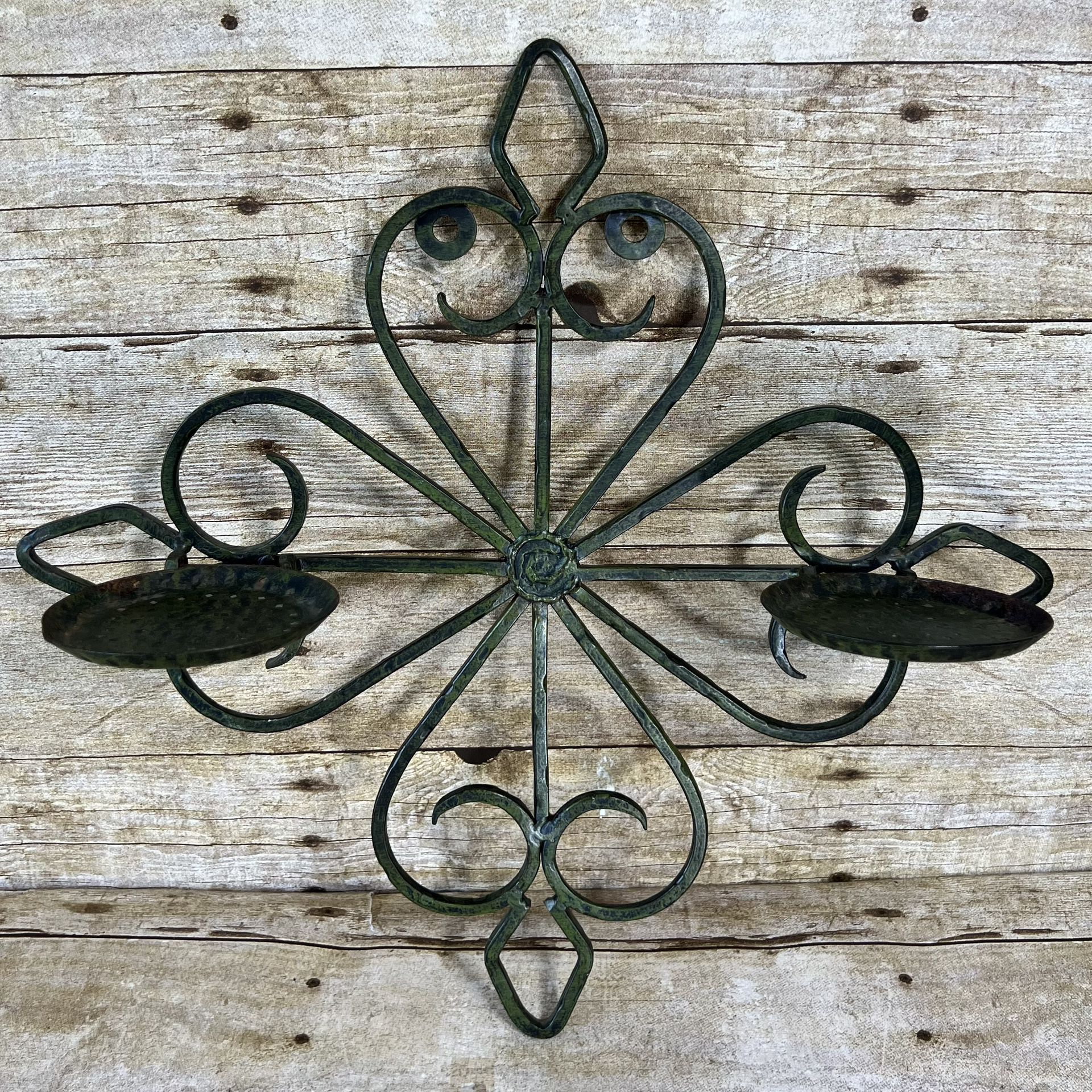 Iron Double Pillar Candle Holders Wall Hanger