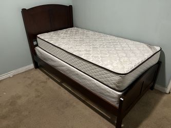 Twin Bed Almost New