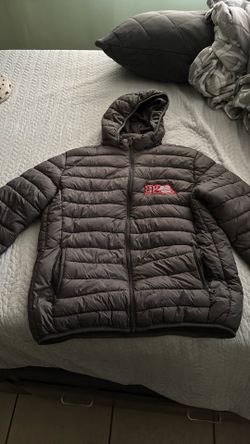 Grey and red none2somee puffer