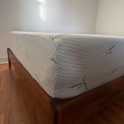 Queen Midcentury Bed