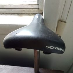 SCHWINN BICYCLE SEAT WITH SEAT POST $25 FINAL PRICE 