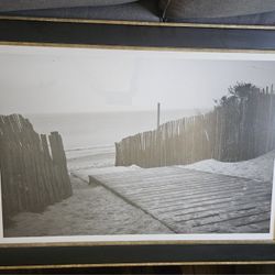 Framed Beach Scene Poto