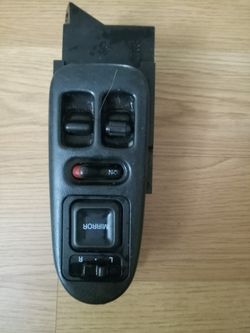 Window switch for Honda Del Sol.