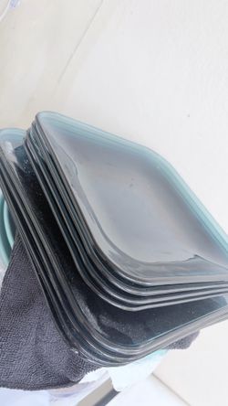 4 & 4 Clear blue plate sets