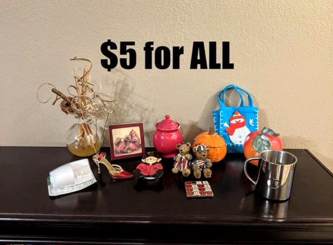 Stainless steel mug, card holder, metal sudoku, bears, new air wick warmer, pumpkin, knickknacks