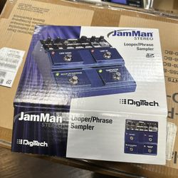 The DigiTech JamMan Stereo: Looper/Phase sampler 