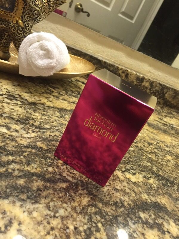 absolue fuchsia diamond perfume