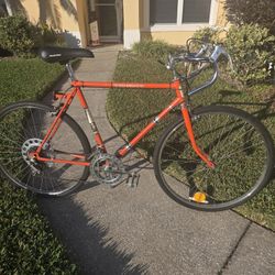 Vintage Kent 10-speed road bike