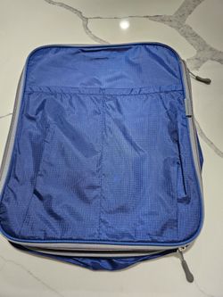 1 packing blue cube