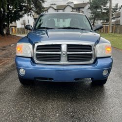 2006 Dodge Dakota 