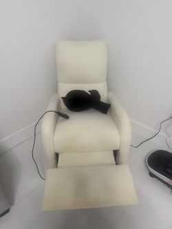 Chair (Reclinable)
