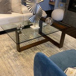 Coffee Table Like New 