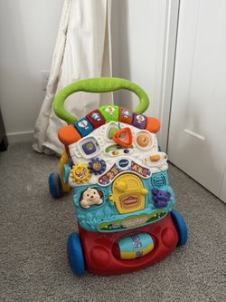 VTech Stroll And Discover Activity Walker