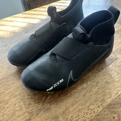 Kids Soccer Cleats 