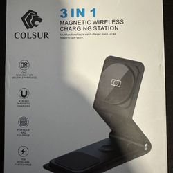  3-in-1 Charging Station