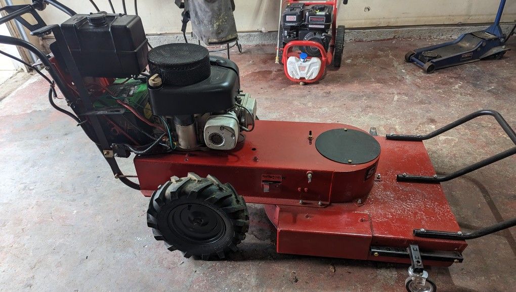 Snapper 25" 17.5HP Field and Brush Mower