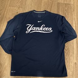 Nike Yankees Dri-Fit Long Sleeve (Size LG)