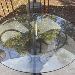 Table And Chairs $100