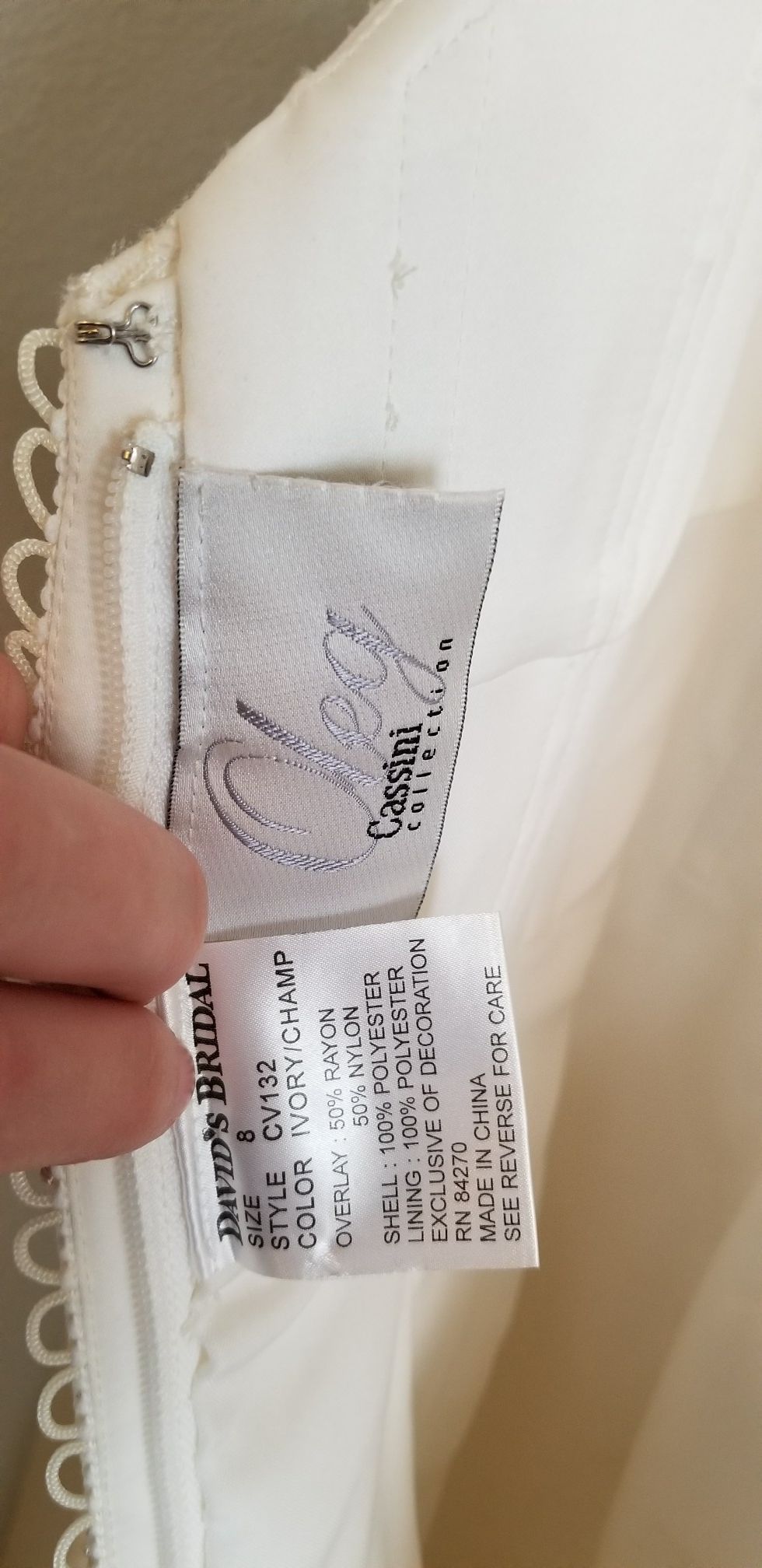 Gorgeous Hand Embroidered Oleg Cassini Wedding Dress Sz 8