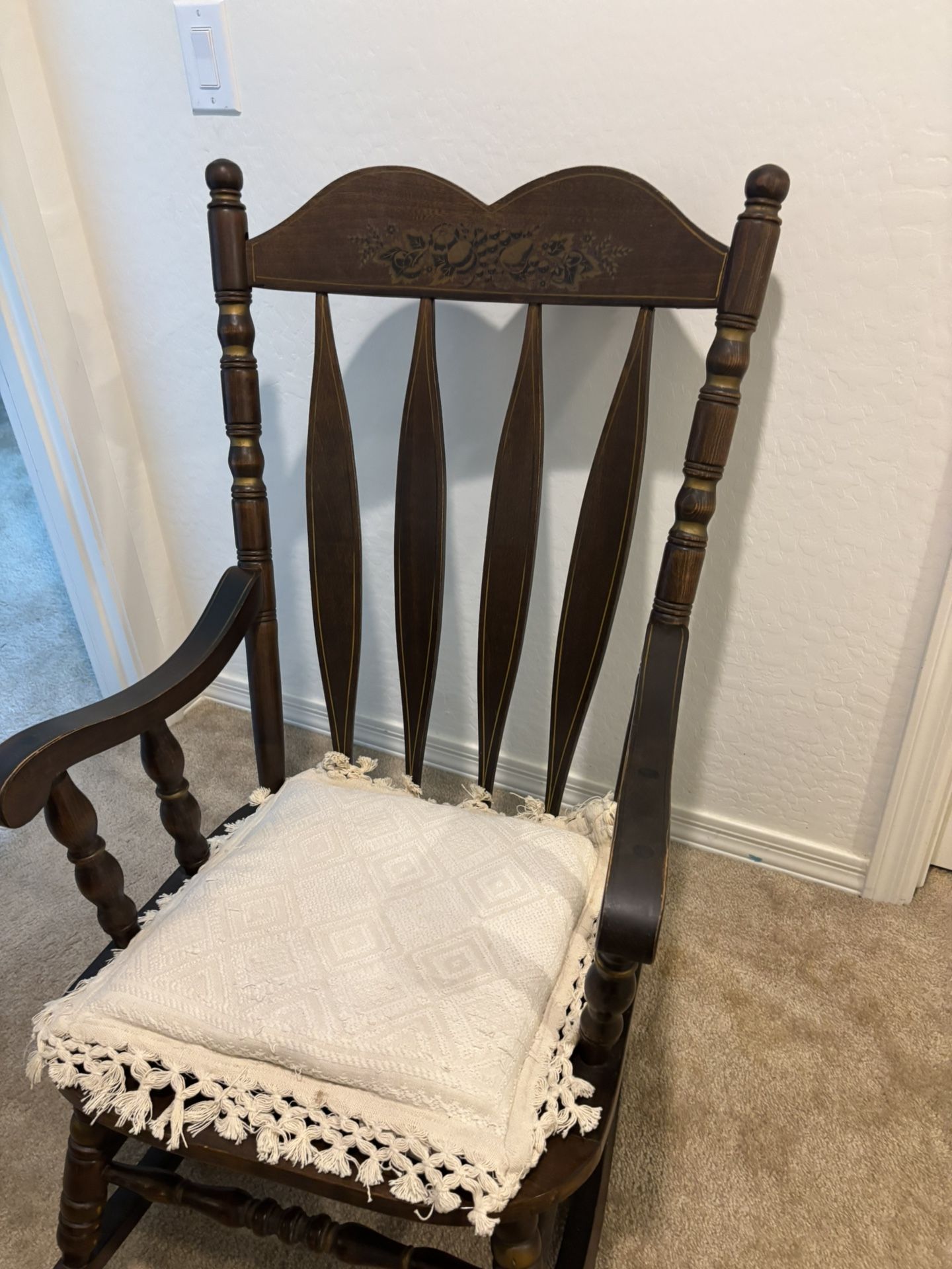 Vintagew Wood Rocker / Restore Project.