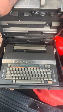 Canon-s-16 electric typewriter