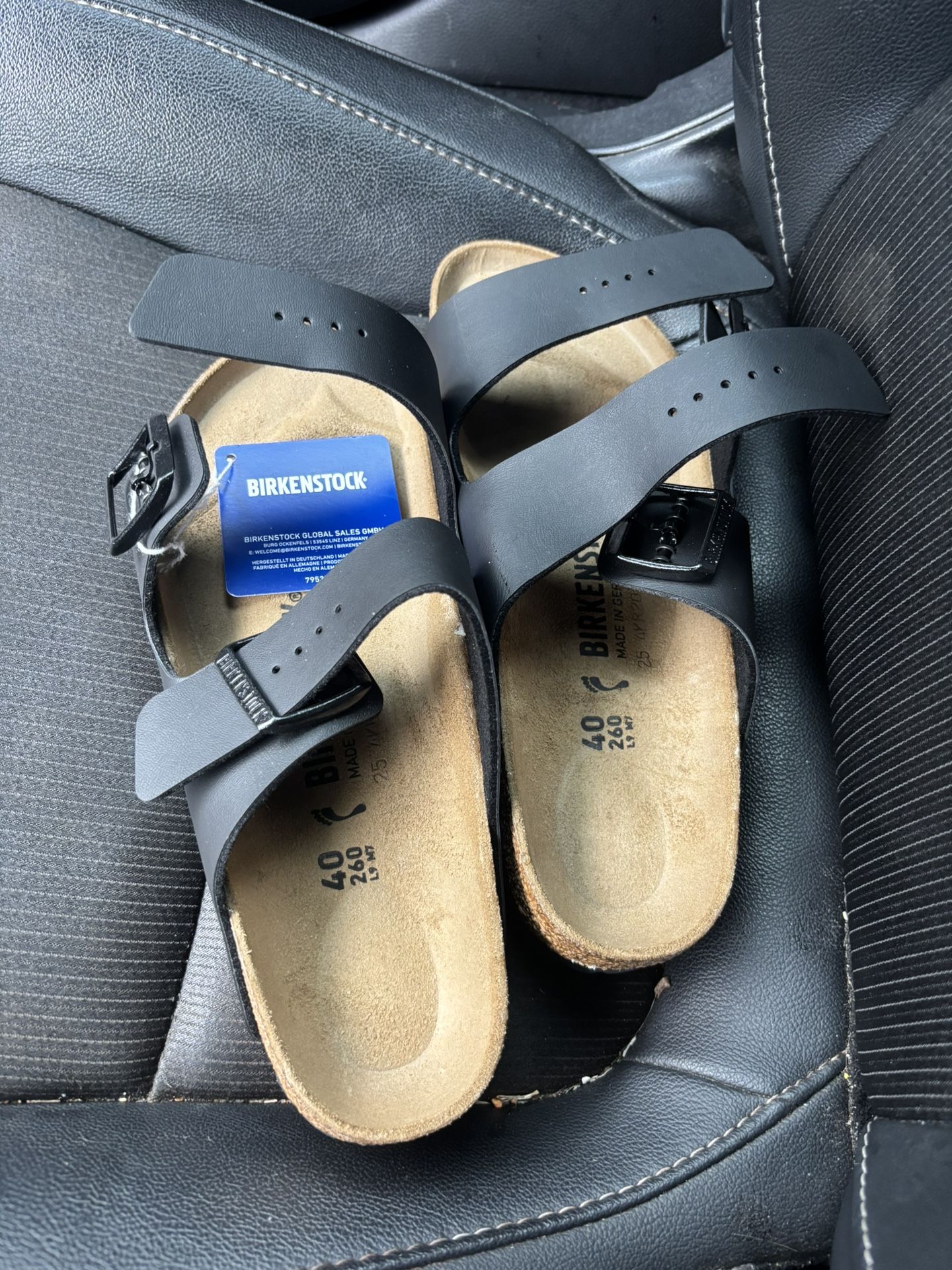 Birkenstock arizonas size 40