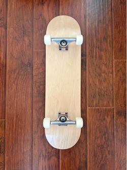 BRAND NEW Complete Custom Skateboard