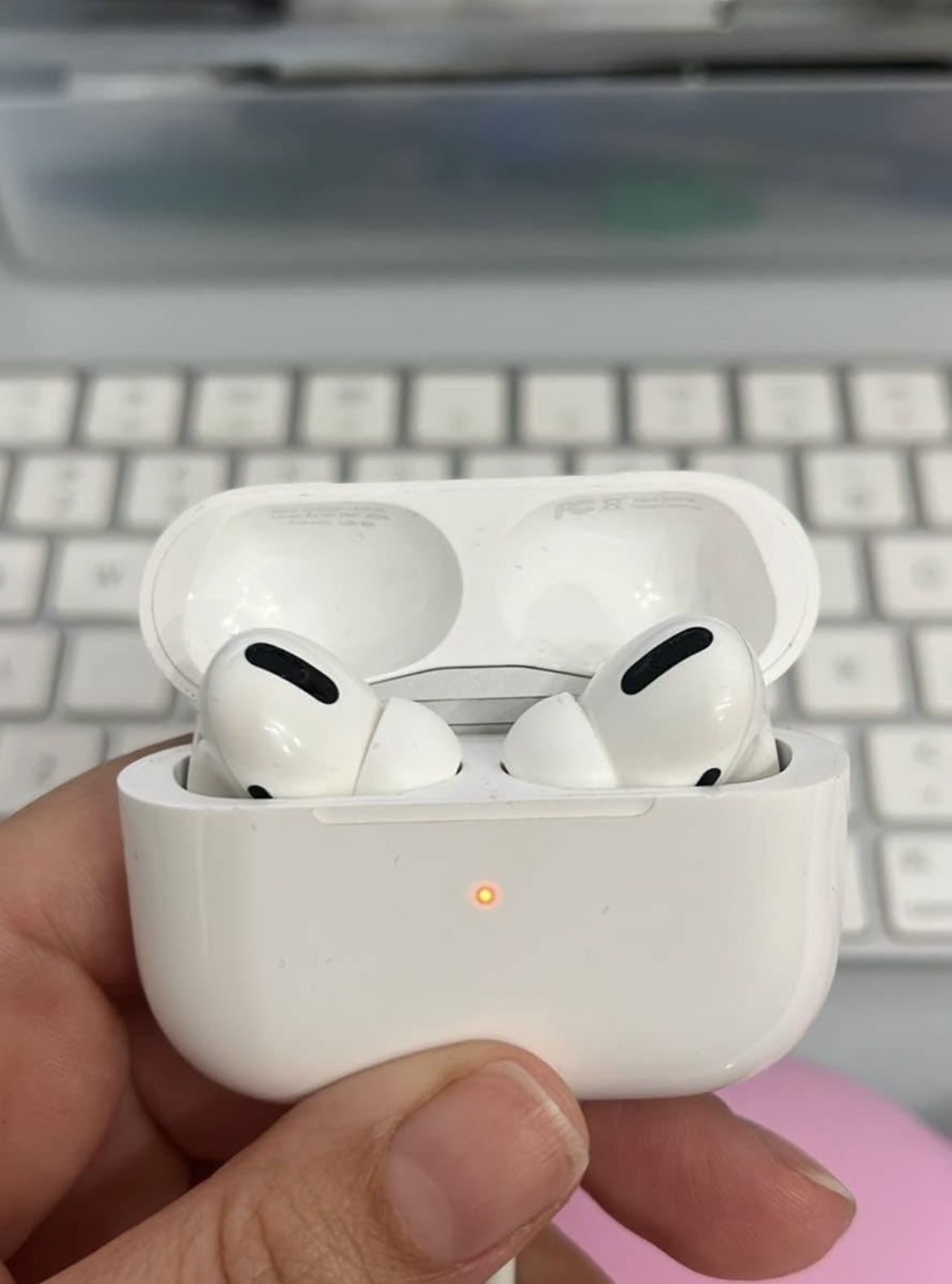 AirPods Pro Gen 1