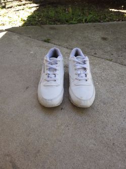Reebok Classic Renaissance Women's Sneakers – Size 8 – Fair Used Condition