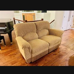 La-Z-Boy Loveseat Recliner