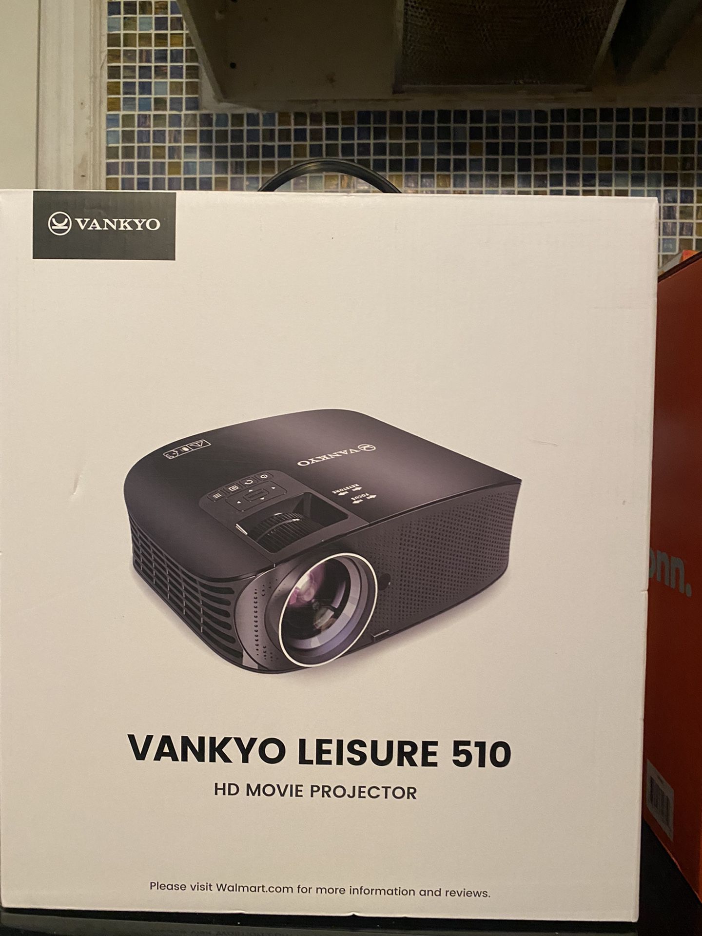 Brand New Vankyo Leisure 510 HD Movie Projector (230” projection size) 