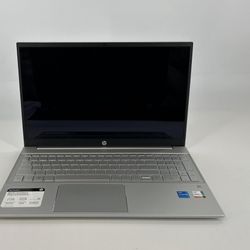 HP PAVILION 15.6” TOUCHSCREEN 2.5GHz i5-1155G7 12GB RAM 512 GB SSD - EXCELLENT