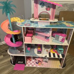 LOL Wooden Dollhouse 