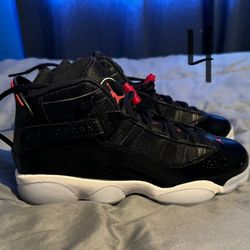 New Kids Jordan 6 (GS) Size 7y 