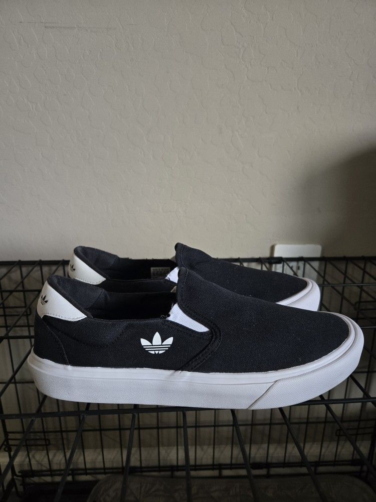 Mens Black Adidas Slip-on Shoes