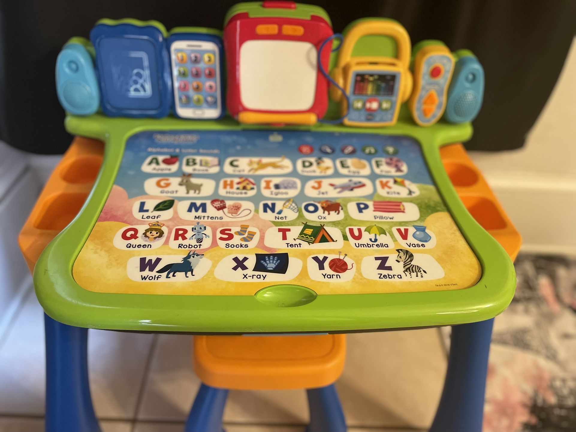 VTech Explore And Write Activity Desk