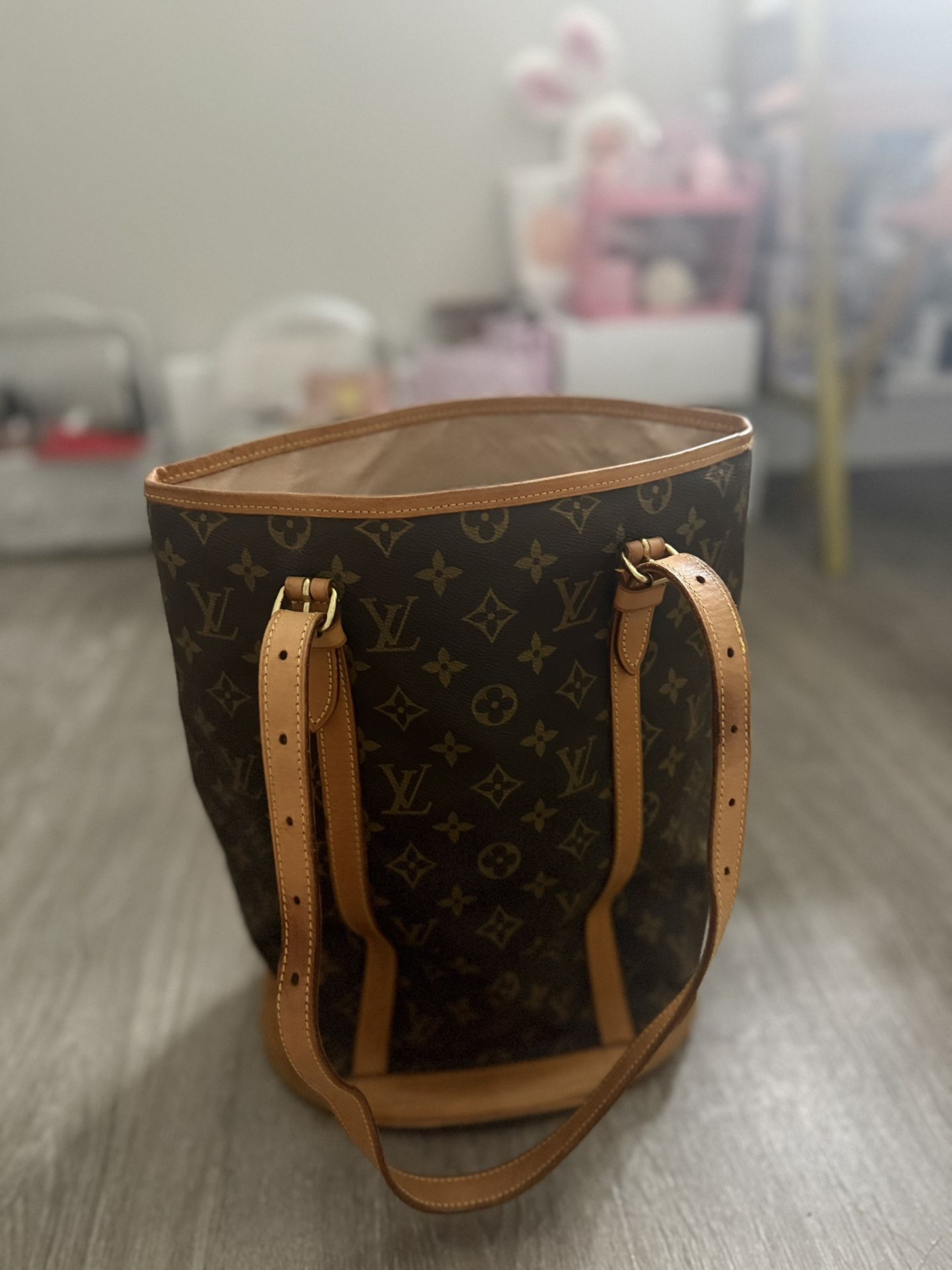 Authentic LV Bucket Tote Bag