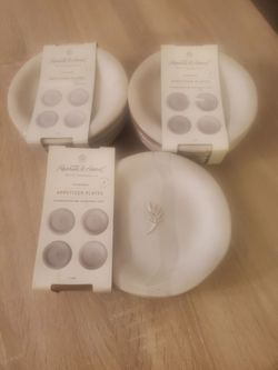 Hearth & Hand with Magnolia Appetizer Plates