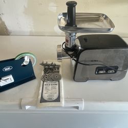 Meat Grinder And Accessories