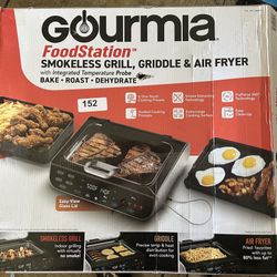 Gourmia FoodStation Smokeless Grill Griddle Air Fryer, Just opened box -Never used