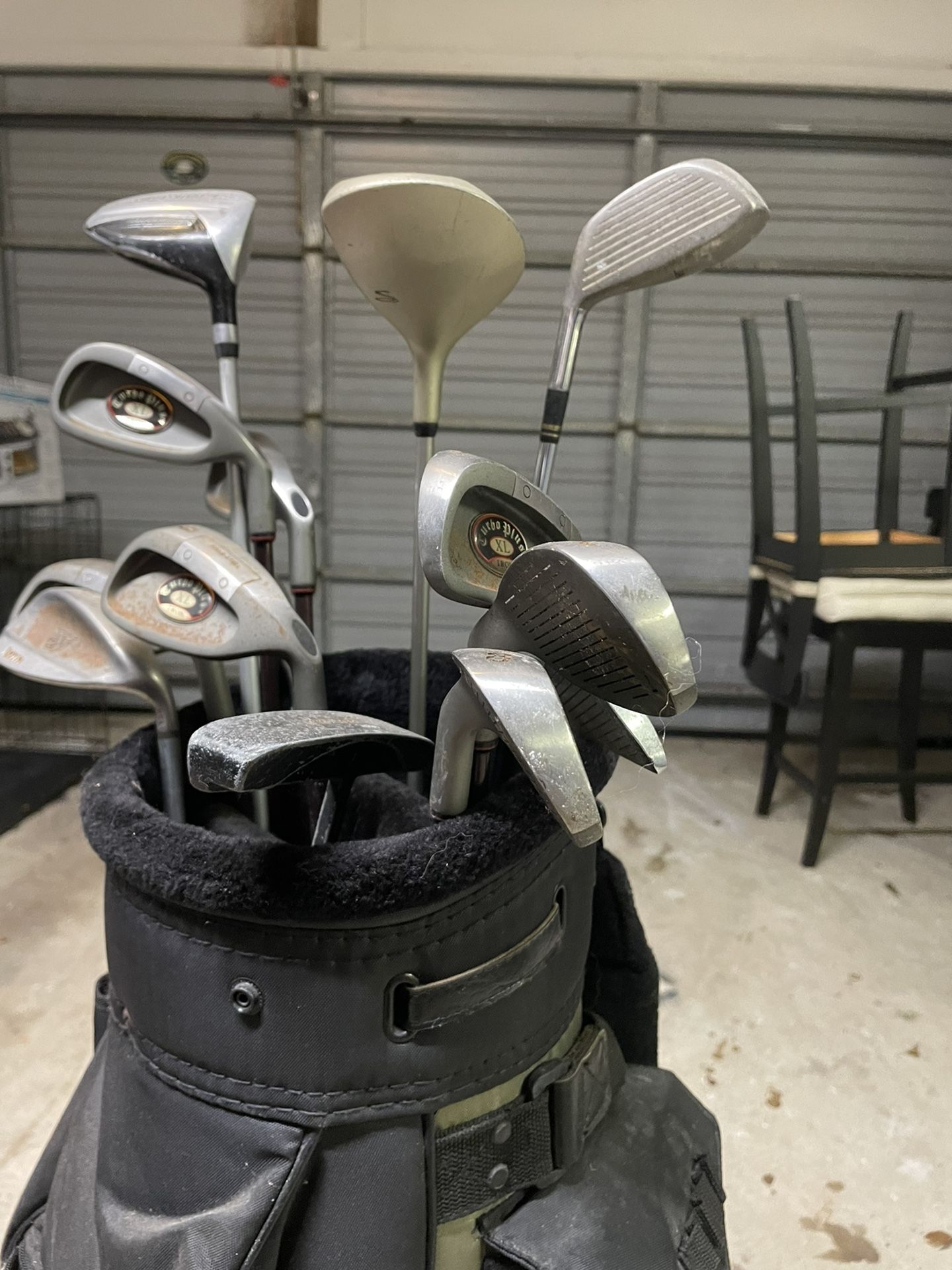 Golf Clubs With Bag.